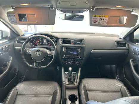 VOLKSWAGEN Jetta 1.4 4P 250 TSI TURBO COMFORTLINE AUTOMÁTICO, Foto 10