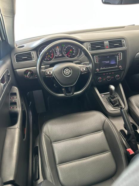 VOLKSWAGEN Jetta 1.4 4P 250 TSI TURBO COMFORTLINE AUTOMÁTICO, Foto 12