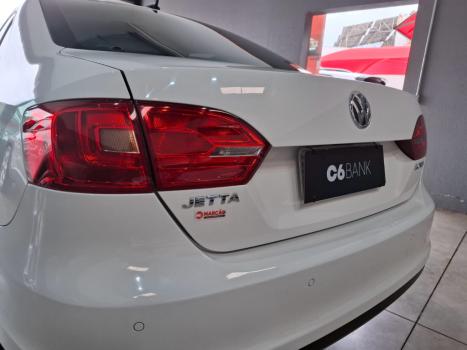 VOLKSWAGEN Jetta 2.0 4P TSI HIGHLINE 200 CV AUTOMÁTICO, Foto 5 VOLKSWAGEN Jetta 2.0 4P TSI HIGHLINE 200 CV AUTOMÁTICO, Foto 5