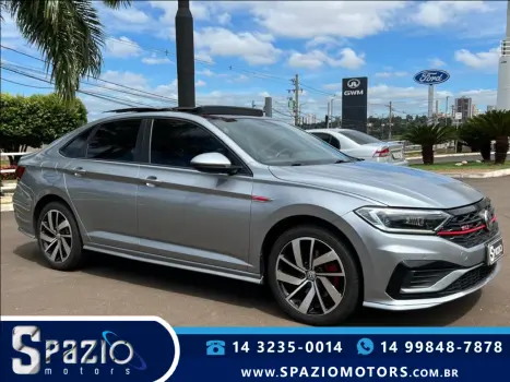 VOLKSWAGEN Jetta 2.0 4P 350 TSI GLI AUTOMÁTICO DSG, Foto 3 VOLKSWAGEN Jetta 2.0 4P 350 TSI GLI AUTOMÁTICO DSG, Foto 3