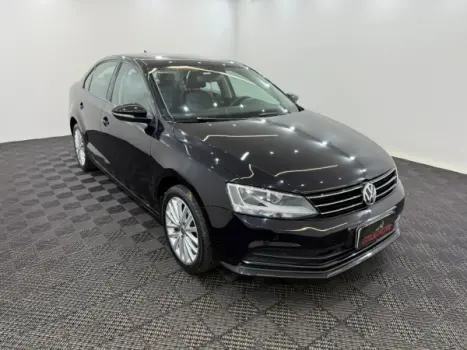 VOLKSWAGEN Jetta 2.0 4P FLEX CONFORTLINE TIPTRONIC AUTOMÁTICO, Foto 2 VOLKSWAGEN Jetta 2.0 4P FLEX CONFORTLINE TIPTRONIC AUTOMÁTICO, Foto 2