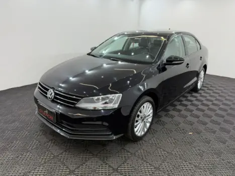 VOLKSWAGEN Jetta 2.0 4P FLEX CONFORTLINE TIPTRONIC AUTOMÁTICO, Foto 3 VOLKSWAGEN Jetta 2.0 4P FLEX CONFORTLINE TIPTRONIC AUTOMÁTICO, Foto 3