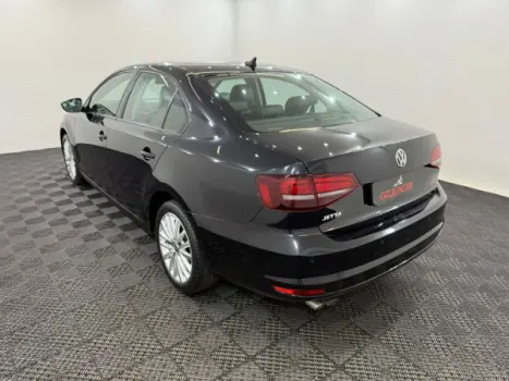 VOLKSWAGEN Jetta 2.0 4P FLEX CONFORTLINE TIPTRONIC AUTOMÁTICO, Foto 6 VOLKSWAGEN Jetta 2.0 4P FLEX CONFORTLINE TIPTRONIC AUTOMÁTICO, Foto 6