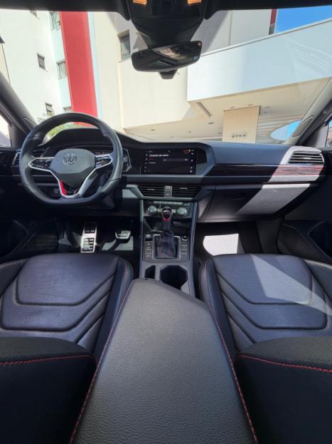 VOLKSWAGEN Jetta 2.0 4P 350 TSI GLI AUTOM�TICO DSG, Foto 9