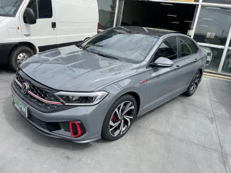 VOLKSWAGEN Jetta 2.0 4P 350 TSI GLI AUTOMÁTICO DSG, Foto 1 VOLKSWAGEN Jetta 2.0 4P 350 TSI GLI AUTOMÁTICO DSG, Foto 1