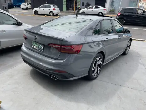 VOLKSWAGEN Jetta 2.0 4P 350 TSI GLI AUTOMÁTICO DSG, Foto 3 VOLKSWAGEN Jetta 2.0 4P 350 TSI GLI AUTOMÁTICO DSG, Foto 3