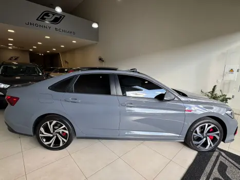 VOLKSWAGEN Jetta 2.0 4P 350 TSI GLI AUTOMTICO DSG, Foto 5