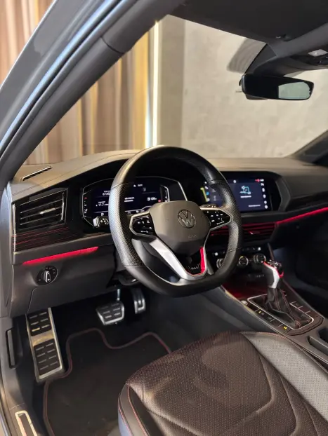 VOLKSWAGEN Jetta 2.0 4P 350 TSI GLI AUTOM�TICO DSG, Foto 6