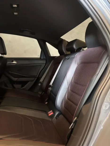 VOLKSWAGEN Jetta 2.0 4P 350 TSI GLI AUTOM�TICO DSG, Foto 9