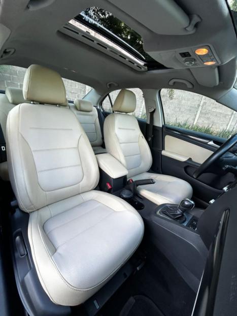 VOLKSWAGEN Jetta 2.0 4P FLEX COMFORTLINE TIPTRONIC AUTOM�TICO, Foto 15