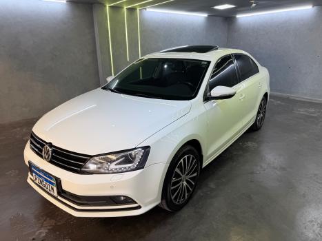 VOLKSWAGEN Jetta 2.0 4P TSI HIGHLINE 211 CV AUTOM�TICO, Foto 3