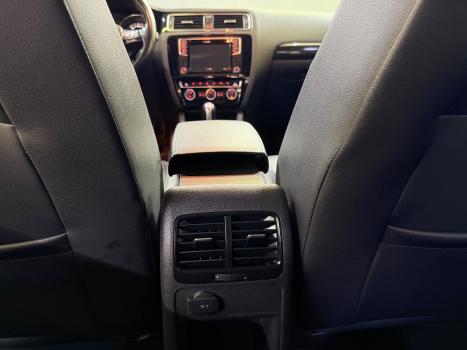 VOLKSWAGEN Jetta 2.0 4P TSI HIGHLINE 211 CV AUTOM�TICO, Foto 10