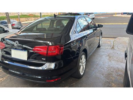 VOLKSWAGEN Jetta 2.0 4P TSI HIGHLINE 211 CV AUTOM�TICO, Foto 4