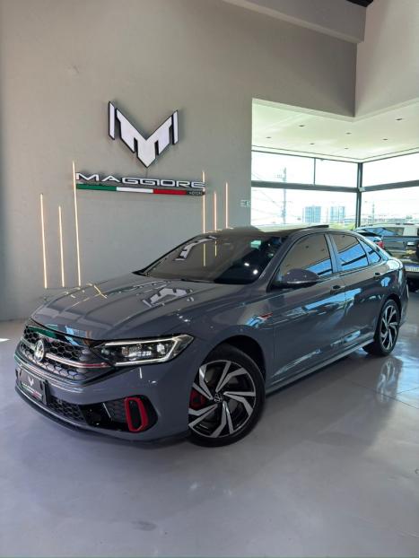 VOLKSWAGEN Jetta 2.0 4P 350 TSI GLI AUTOM�TICO DSG, Foto 3