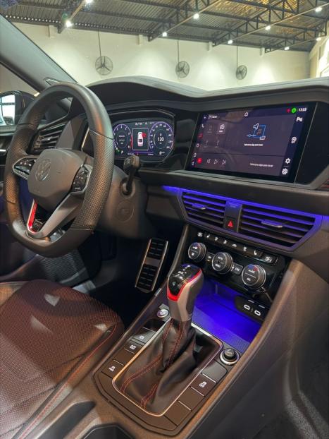 VOLKSWAGEN Jetta 2.0 4P TSI HIGHLINE 200 CV AUTOM�TICO, Foto 13