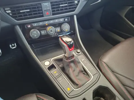 VOLKSWAGEN Jetta 2.0 4P 350 TSI GLI AUTOM�TICO DSG, Foto 14