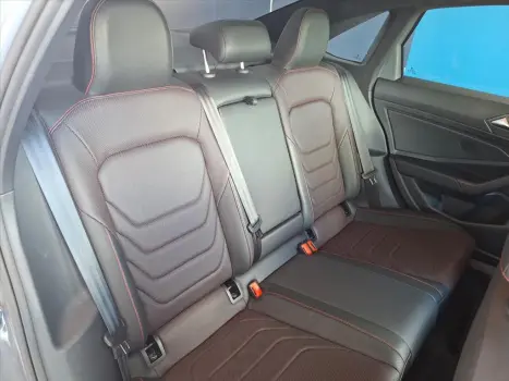 VOLKSWAGEN Jetta 2.0 4P 350 TSI GLI AUTOM�TICO DSG, Foto 17