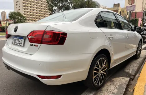 VOLKSWAGEN Jetta 2.0 4P TSI HIGHLINE 211 CV AUTOM�TICO, Foto 5