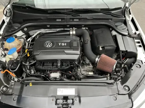 VOLKSWAGEN Jetta 2.0 4P TSI HIGHLINE 211 CV AUTOM�TICO, Foto 14