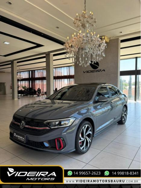 VOLKSWAGEN Jetta 2.0 4P 350 TSI GLI AUTOM�TICO DSG, Foto 2