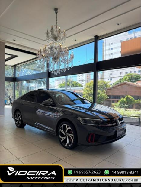 VOLKSWAGEN Jetta 2.0 4P 350 TSI GLI AUTOM�TICO DSG, Foto 4