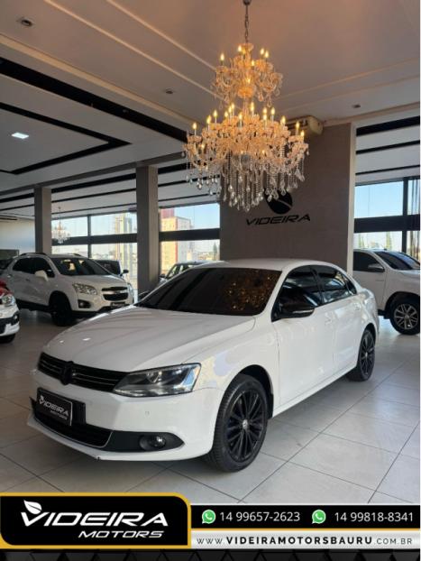 VOLKSWAGEN Jetta 2.0 4P TSI HIGHLINE 200 CV AUTOM�TICO, Foto 2