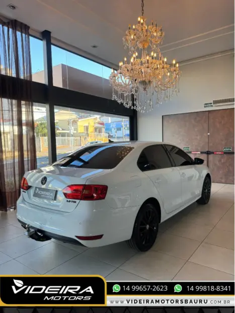 VOLKSWAGEN Jetta 2.0 4P TSI HIGHLINE 200 CV AUTOM�TICO, Foto 5