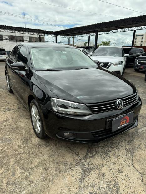 VOLKSWAGEN Jetta 2.0 4P FLEX COMFORTLINE TIPTRONIC AUTOM�TICO, Foto 3