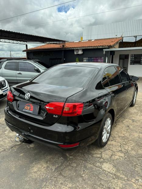 VOLKSWAGEN Jetta 2.0 4P FLEX COMFORTLINE TIPTRONIC AUTOM�TICO, Foto 4