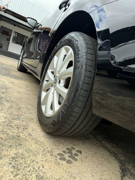 VOLKSWAGEN Jetta 2.0 4P FLEX COMFORTLINE TIPTRONIC AUTOM�TICO, Foto 12