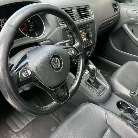 VOLKSWAGEN Jetta 2.0 4P COMFORTLINE TIPTRONIC AUTOM�TICO, Foto 10
