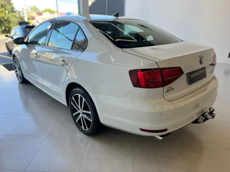 VOLKSWAGEN Jetta 2.0 4P TSI HIGHLINE 211 CV AUTOM�TICO, Foto 6