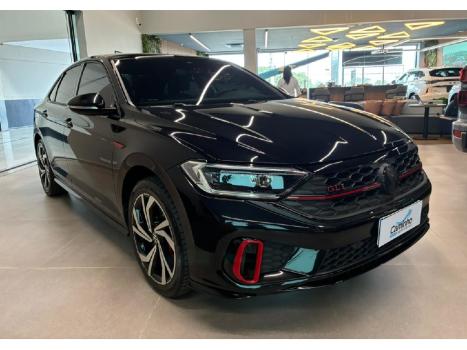 VOLKSWAGEN Jetta 2.0 4P 350 TSI GLI AUTOM�TICO DSG, Foto 3