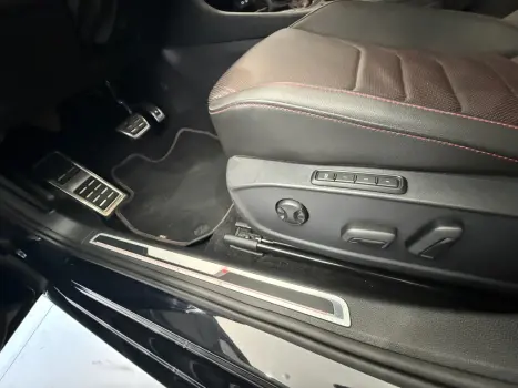 VOLKSWAGEN Jetta 2.0 4P 350 TSI GLI AUTOM�TICO DSG, Foto 6