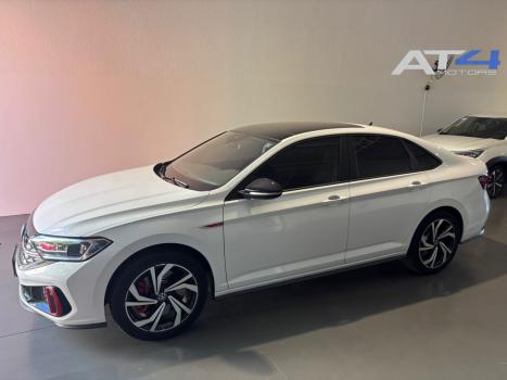 VOLKSWAGEN Jetta 2.0 4P 350 TSI GLI AUTOM�TICO DSG, Foto 2