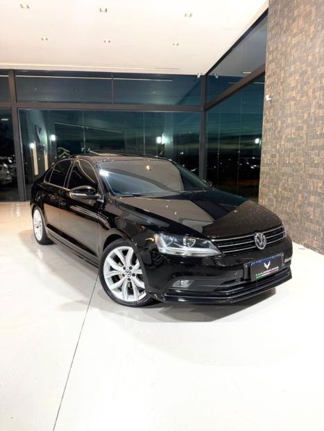 VOLKSWAGEN Jetta 2.0 4P TSI HIGHLINE 211 CV AUTOM�TICO, Foto 2