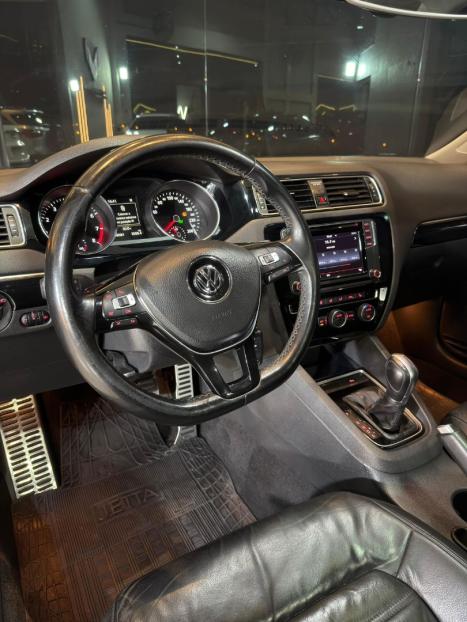 VOLKSWAGEN Jetta 2.0 4P TSI HIGHLINE 211 CV AUTOM�TICO, Foto 10