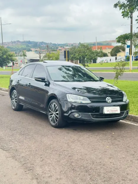 VOLKSWAGEN Jetta 2.0 4P TSI HIGHLINE 200 CV AUTOM�TICO, Foto 8