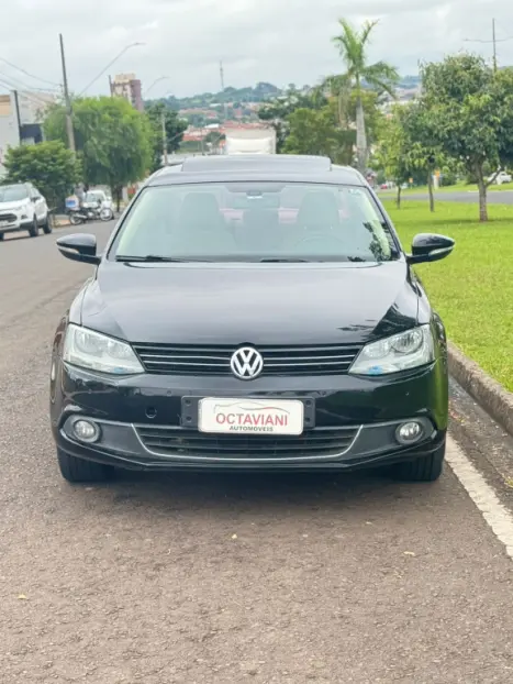 VOLKSWAGEN Jetta 2.0 4P TSI HIGHLINE 200 CV AUTOM�TICO, Foto 9