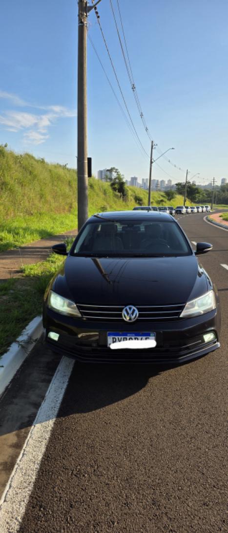 VOLKSWAGEN Jetta 2.0 4P TSI HIGHLINE 211 CV AUTOM�TICO, Foto 2