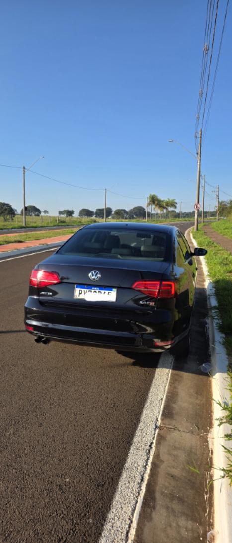 VOLKSWAGEN Jetta 2.0 4P TSI HIGHLINE 211 CV AUTOM�TICO, Foto 6