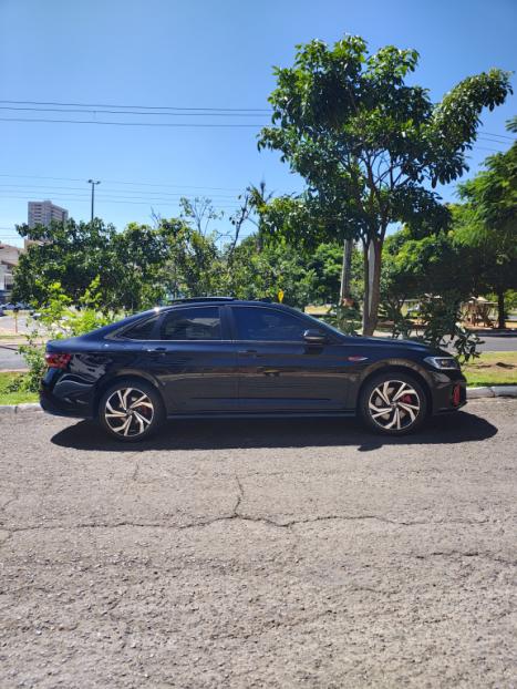 VOLKSWAGEN Jetta 2.0 4P 350 TSI GLI AUTOM�TICO DSG, Foto 4