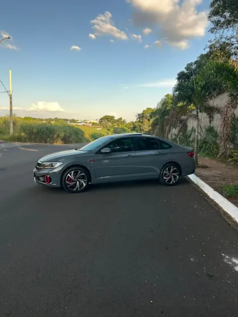 VOLKSWAGEN Jetta 2.0 4P 350 TSI GLI AUTOM�TICO DSG, Foto 6