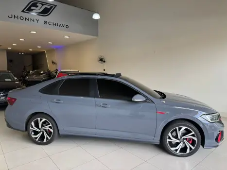 VOLKSWAGEN Jetta 2.0 4P 350 TSI GLI AUTOM�TICO DSG, Foto 7