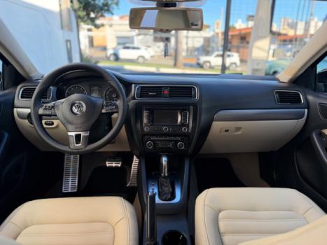 VOLKSWAGEN Jetta 2.0 4P TSI HIGHLINE 200 CV AUTOM�TICO, Foto 9