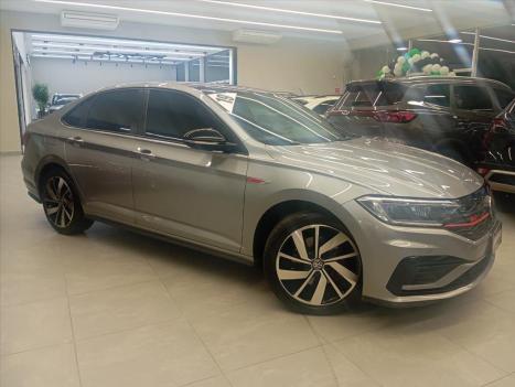 VOLKSWAGEN Jetta 2.0 4P 350 TSI GLI AUTOM�TICO DSG, Foto 3
