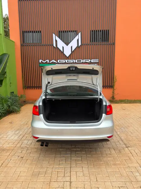 VOLKSWAGEN Jetta 2.0 4P FLEX AUTOM�TICO, Foto 12