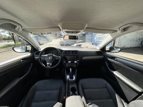 VOLKSWAGEN Jetta 2.0 4P COMFORTLINE TIPTRONIC AUTOM�TICO, Foto 6