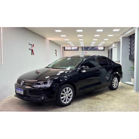 VOLKSWAGEN Jetta 2.0 4P FLEX AUTOM�TICO, Foto 2
