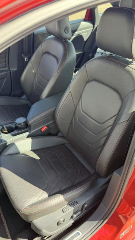 VOLKSWAGEN Jetta 2.0 4P 350 TSI GLI AUTOM�TICO DSG, Foto 13